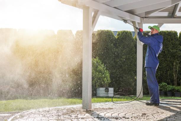 Best Rust Removal  in Solana, FL